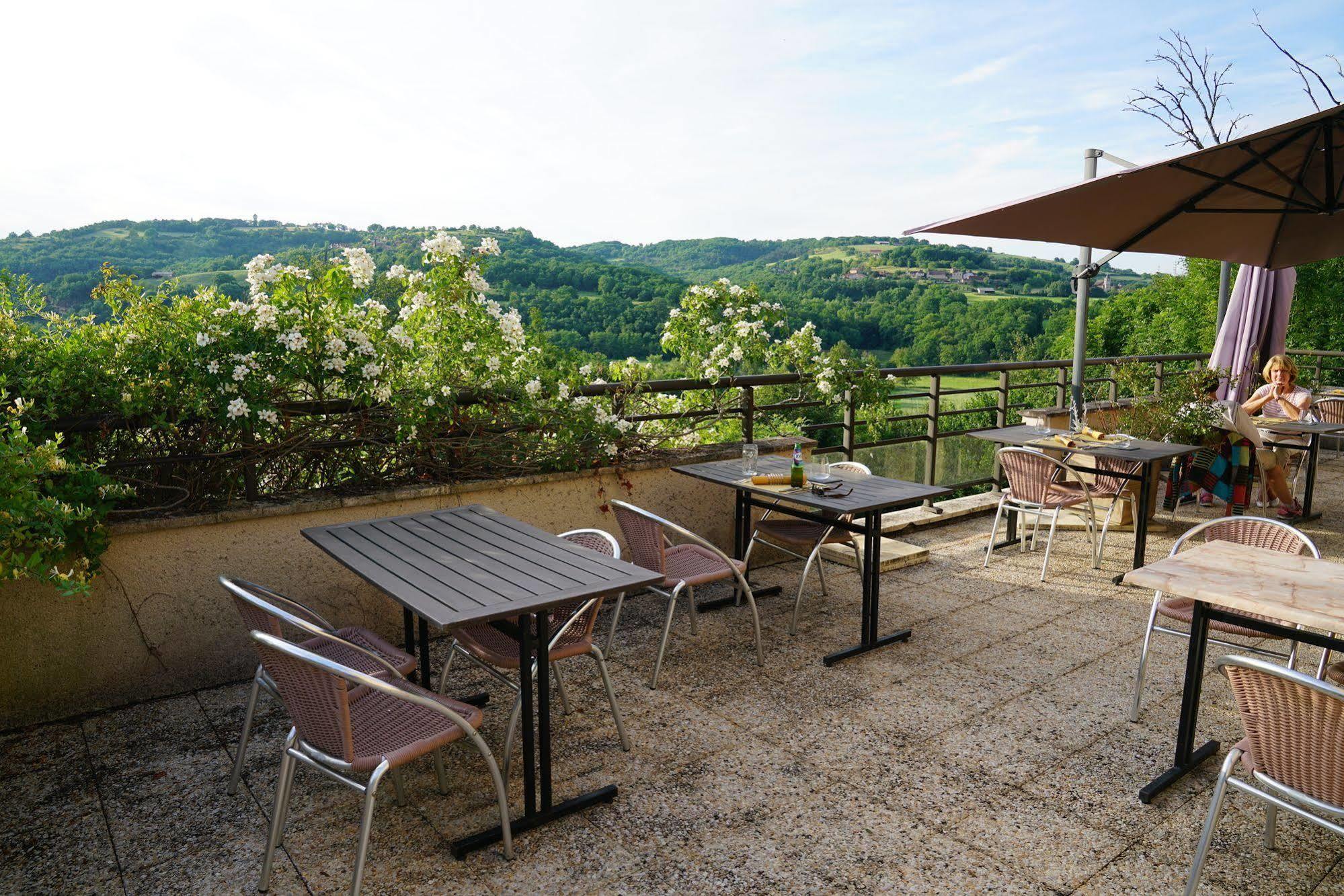 Hotel Restaurant Le Murier De Viels - Grand Figeac Causse-et-Diege Exterior foto